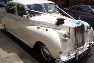 Austin Princess vintage wedding car in Liverpool